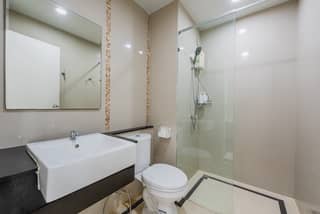 บรรยากาศภายในห้อง Superior Double - Zayn Hotel บางนา